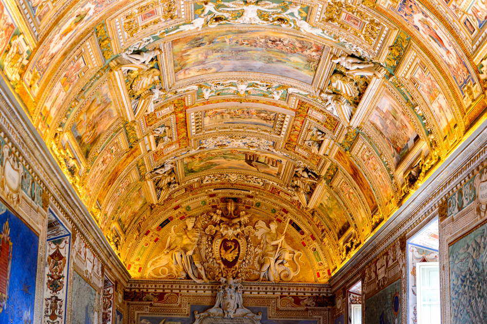 Roma, la Cappella Sistina Volta a botte lunettata, la Cappella Sistina